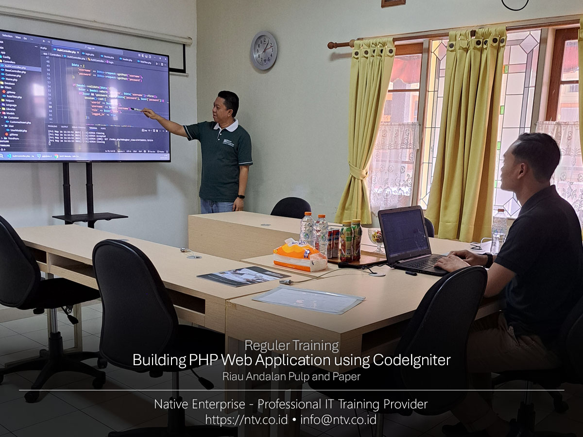Building PHP Web Application using CodeIgniter Training bersama PT RAPP